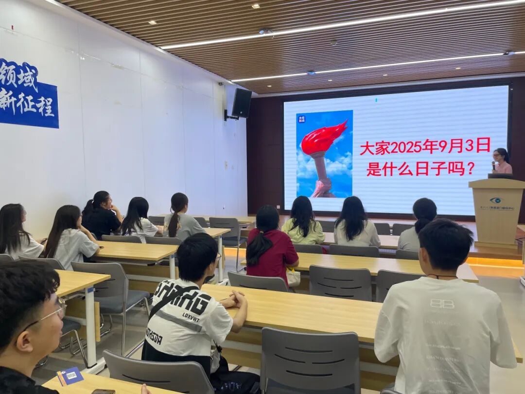 引导青少年一代铭记民族苦难与辉煌