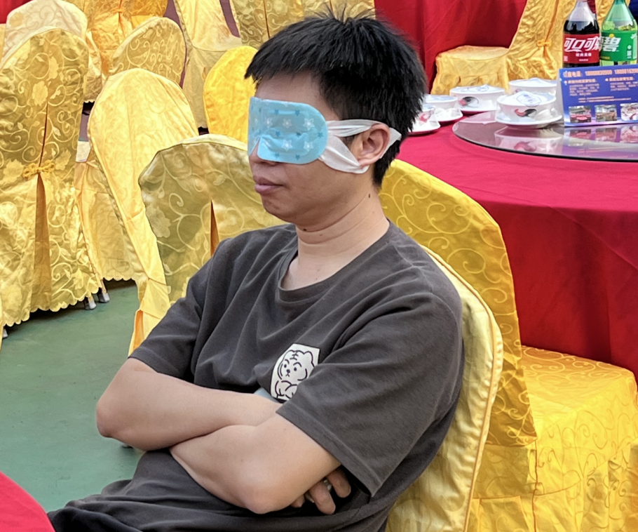 为长者们的眼部健康保驾护航