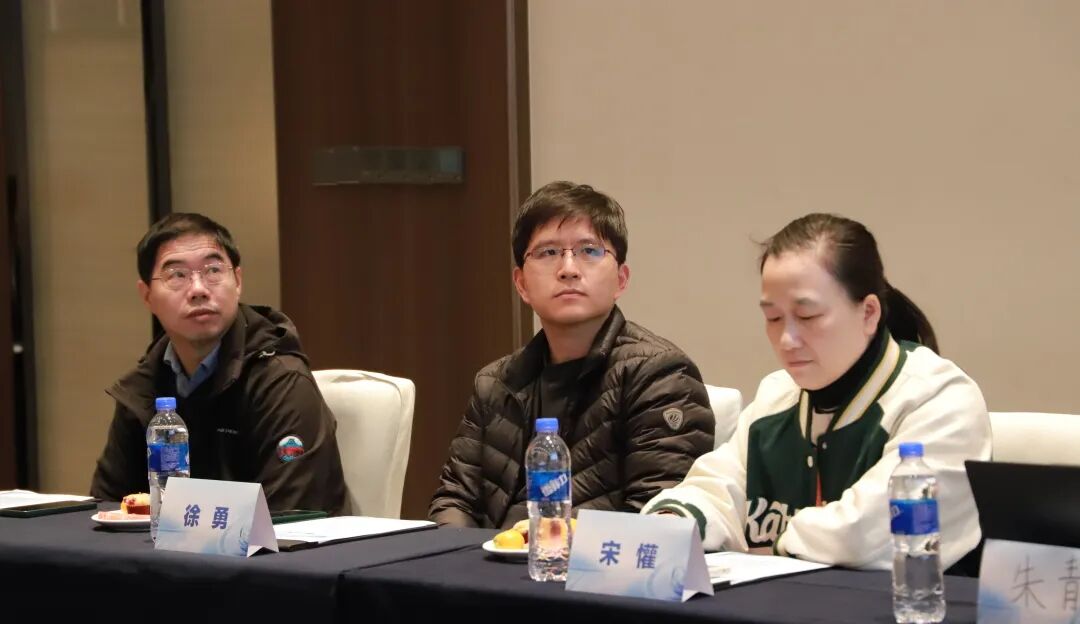 姚宜副院长系统介绍了糖网阶梯式治疗方案