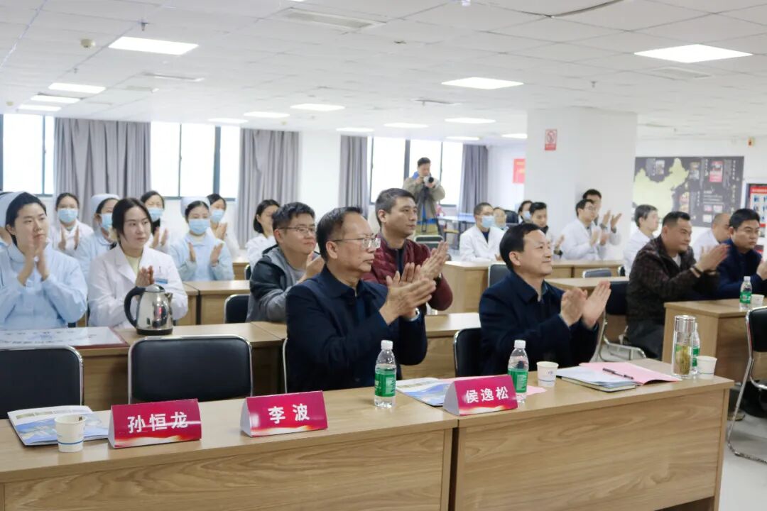 李波同志当选为科协主席,侯逸松同志当选为科协副主席,孙恒龙同志担任科协秘书长